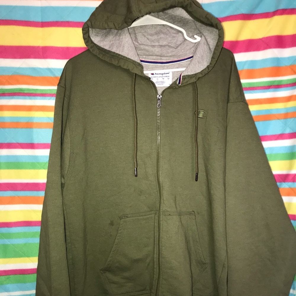 Men’s champion zip up hoodie jacket size L